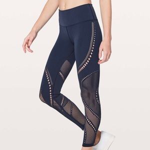 Lululemon Reveal Tight Precision 25" • Deep Navy